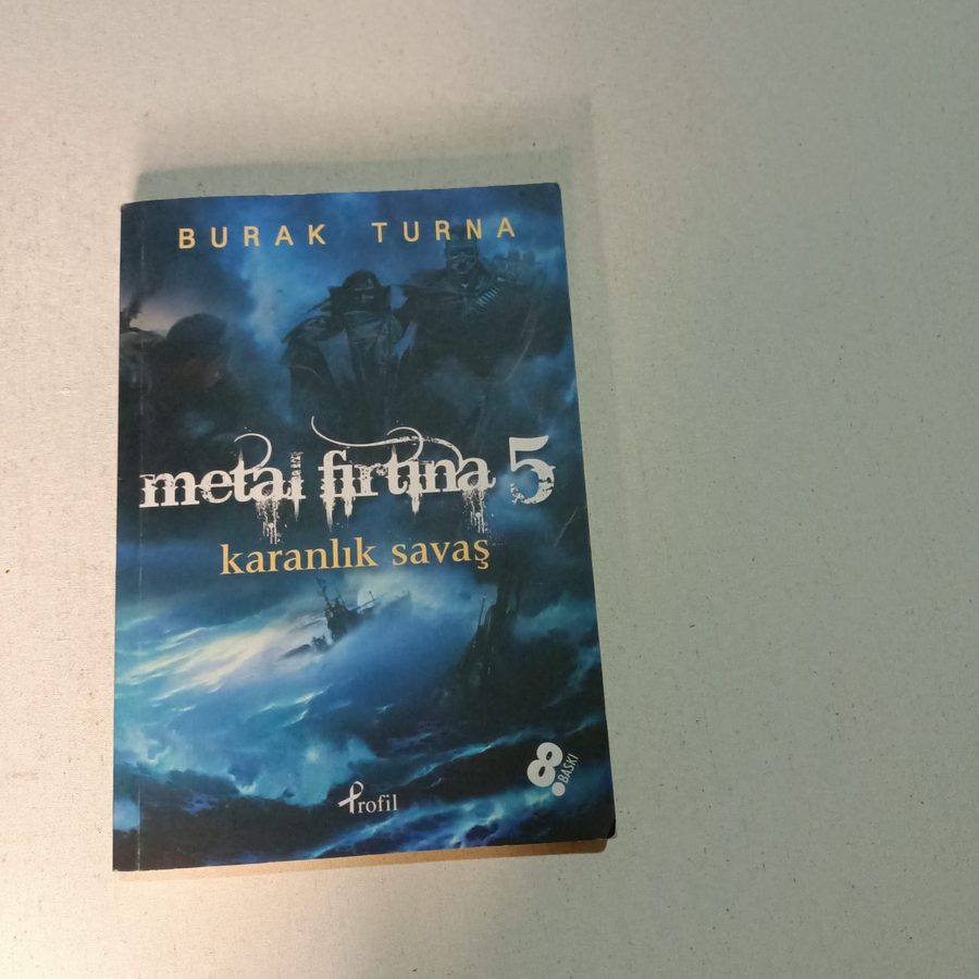 Metal Fırtına 5 - Karanlık Savaş